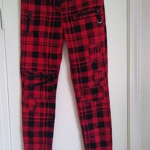 NWOT Blackheart size 9 juniors super skinny